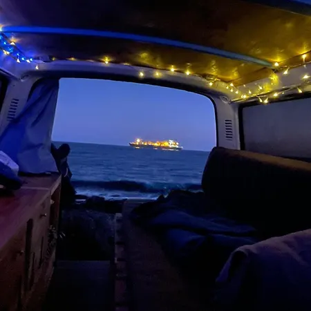 Classical Campervan To Rent For Over 25 Years Old *