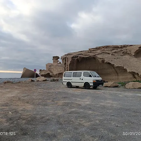Kemping Campervan To Rent For Over 25 Years Old Tacoronte